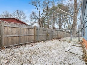 13 Edith Rd, Framingham MA 01701