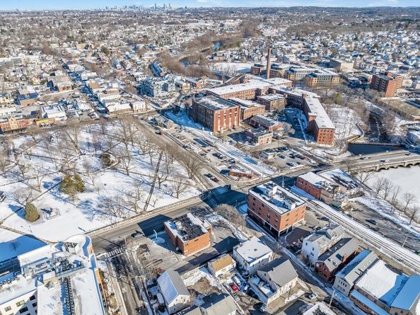 7-11.5 Felton, Waltham MA 02453