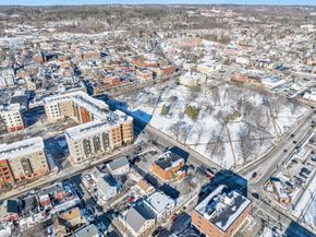 7-11.5 Felton, Waltham MA 02453