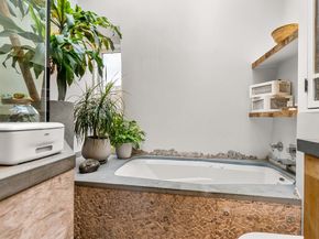 118 Pearl St 2, Cambridge MA 02139