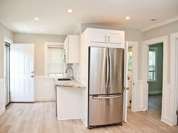 801 Granite St, Braintree MA 02184