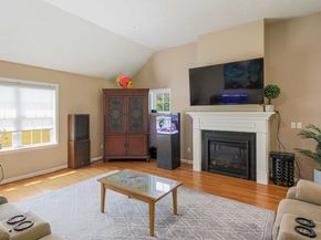 6 Blackwell Dr, Charlton MA 01507