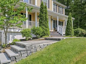 6 Blackwell Dr, Charlton MA 01507