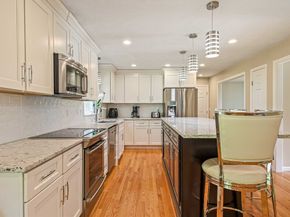 6 Blackwell Dr, Charlton MA 01507