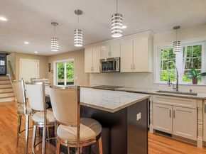 6 Blackwell Dr, Charlton MA 01507