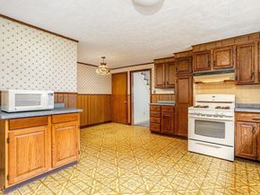 358-360 Fairmount Street, Fitchburg MA 01420