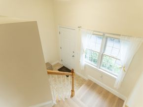 6 Knotts St 6, Hudson MA 01749