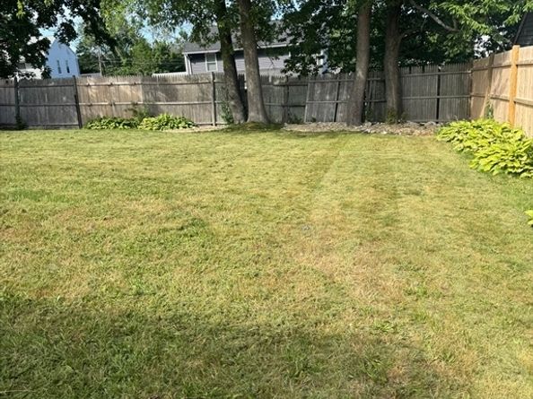 19-21 Bursley Rd, Weymouth MA 02191