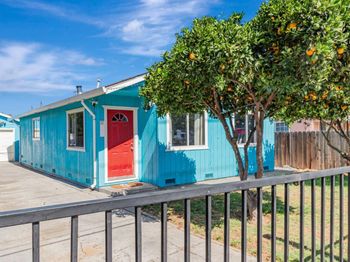 76 Sunset Court