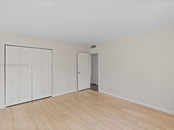 9972 SW 88th St 1126, Miami FL 33176