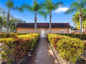 9972 SW 88th St 1126, Miami FL 33176