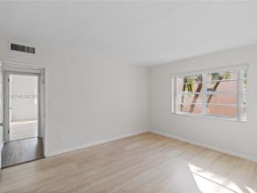 9972 SW 88th St 1126, Miami FL 33176