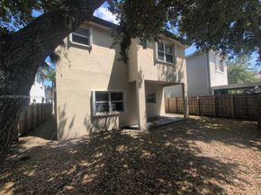 146 NE 36th Ter, Homestead FL 33033