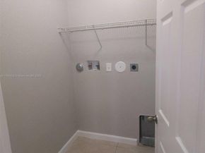 146 NE 36th Ter, Homestead FL 33033