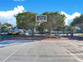 230 NE 212th St, Miami FL 33179