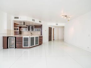 701 Brickell Key Blvd 1504, Miami FL 33131
