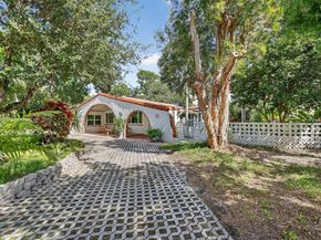 716 Coconut Dr, Fort Lauderdale FL 33315
