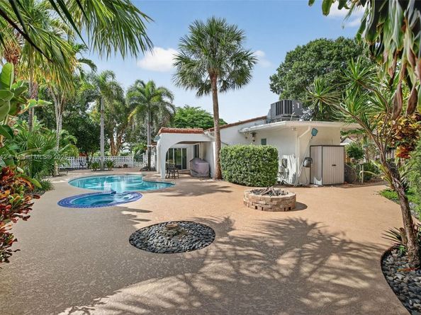 716 Coconut Dr, Fort Lauderdale FL 33315