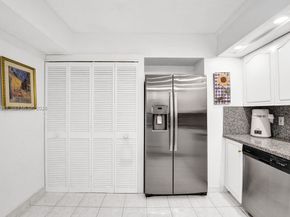 2806 N 46th Ave D637, Hollywood FL 33021