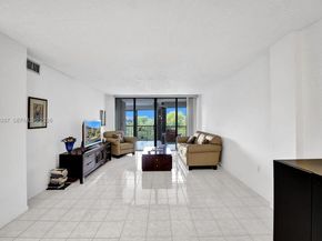 2806 N 46th Ave D637, Hollywood FL 33021