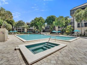 2806 N 46th Ave D637, Hollywood FL 33021