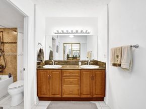 2806 N 46th Ave D637, Hollywood FL 33021