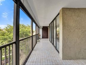 2806 N 46th Ave D637, Hollywood FL 33021