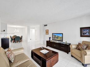 2806 N 46th Ave D637, Hollywood FL 33021