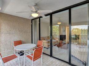 2806 N 46th Ave D637, Hollywood FL 33021