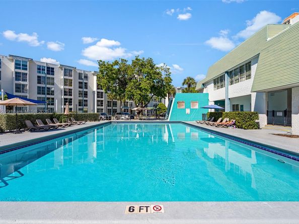 17620 Atlantic Blvd 316, Sunny Isles Beach FL 33160