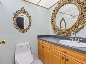 17620 Atlantic Blvd 316, Sunny Isles Beach FL 33160