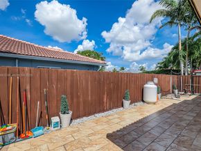 17132 SW 142nd Ct, Miami FL 33177