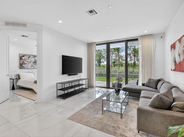 4130 NW 17th Avenue, Boca Raton FL 33431