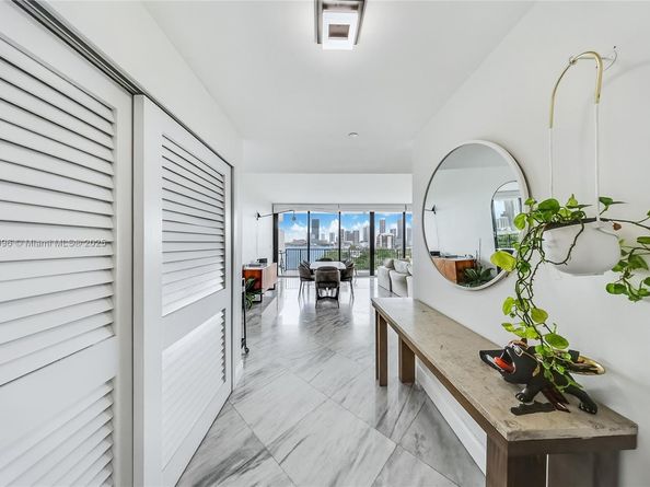 1000 Venetian Way 708, Miami FL 33139