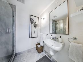 1000 Venetian Way 708, Miami FL 33139