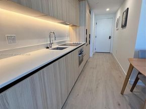 225 N Miami Ave 3505, Miami FL 33132