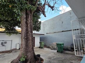 2722 NW 23rd Ave, Miami FL 33142