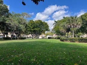 4357 Magnolia Ridge Dr, Weston FL 33331