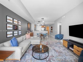 253 NE 2nd St 2503, Miami FL 33132