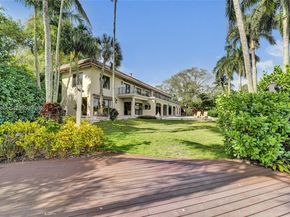 2941 Fairway Dr, Hollywood FL 33021