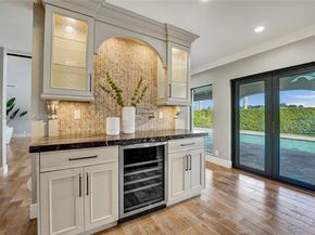 2941 Fairway Dr, Hollywood FL 33021