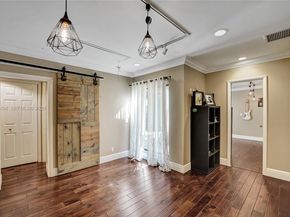 2941 Fairway Dr, Hollywood FL 33021