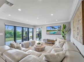 2941 Fairway Dr, Hollywood FL 33021