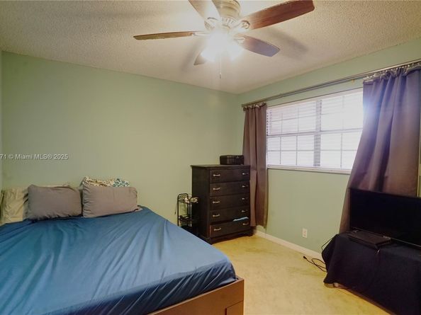 670 Tennis Club Dr 307, Fort Lauderdale FL 33311