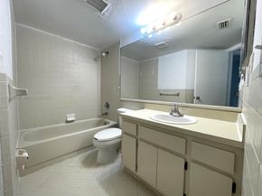 2390 Coral Springs Dr 2390, Coral Springs FL 33065