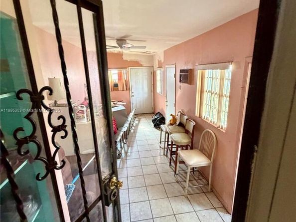 3561 NW 106th St, Miami FL 33147