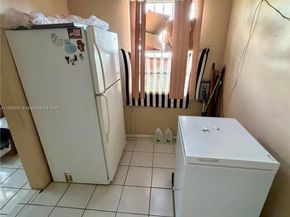 3561 NW 106th St, Miami FL 33147
