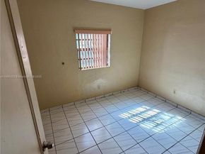 3561 NW 106th St, Miami FL 33147
