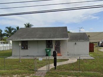 3561 NW 106th St