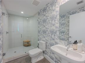 2900 NE 7th Ave 2407, Miami FL 33137